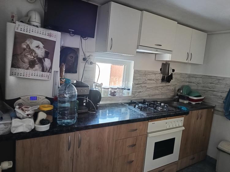 Casa 3 camere baie,bucătărie  toate utiilitatile la 8,5 km de Selgros Craiova - 4