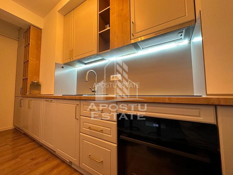 Apartament cu 2 camere, decomandat, loc subteran, zona Soarelui - 6