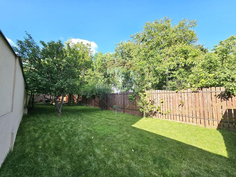 Inchiriez apartament de LUX cu 3 camere terasa, parcare zona Centrala - 12