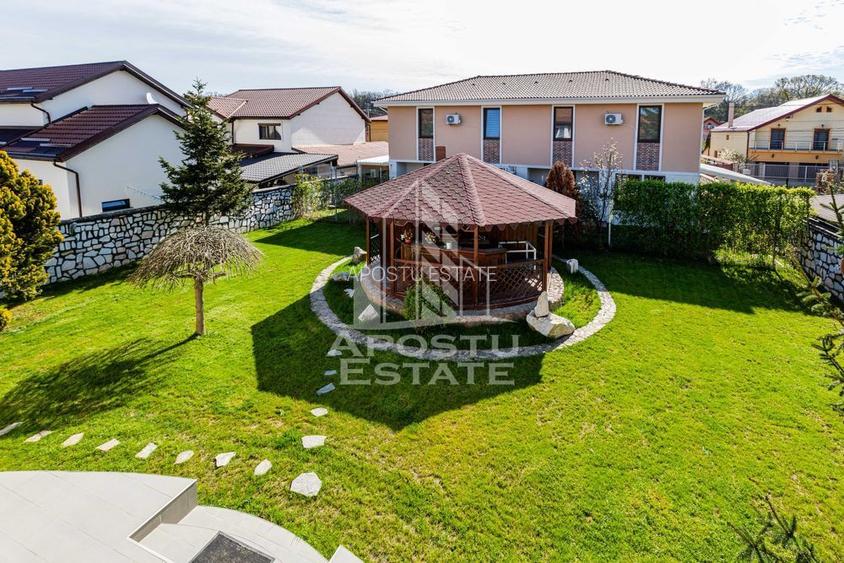 Vila cu 7 camere, curte proprie, loc de parcare, Dumbravita - 7