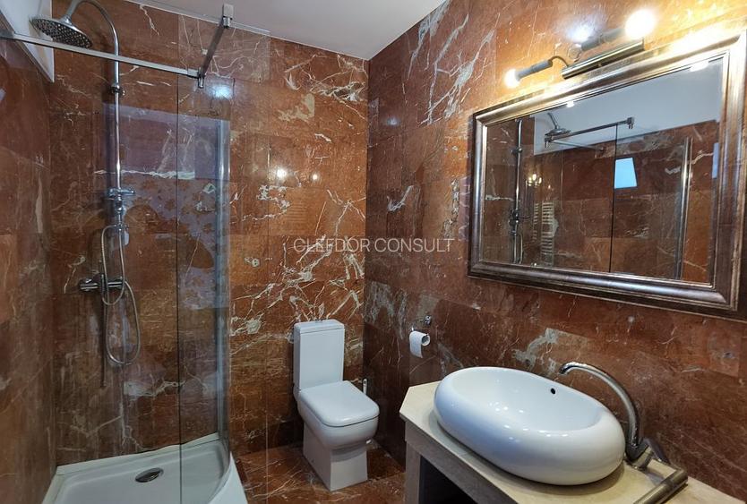 Vila de lux de închiriat în zona Pipera - 10