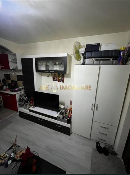 Garsoniera de vanzare | Titan/Ozana | Metrou | mobilata/Utilata - 2