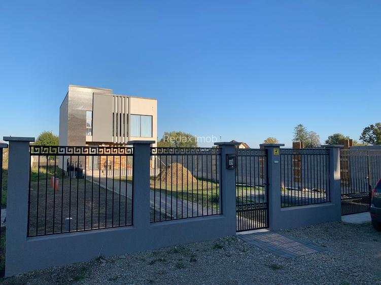 Casa premium  intrare Sanpetru cartier de vile - 2