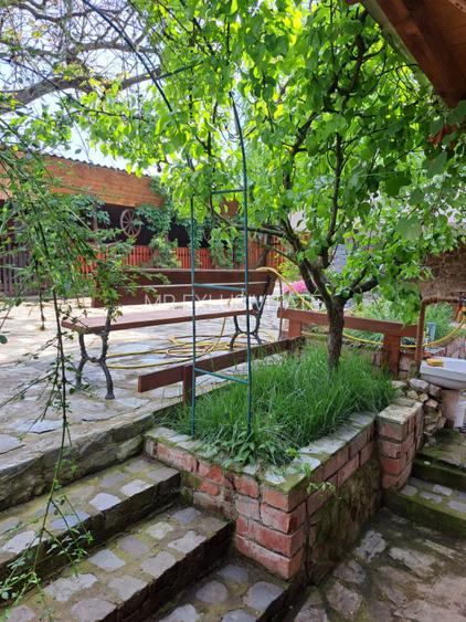 Proprietate de excepție în Lelești – la doar 8 km de Târgu Jiu - 17