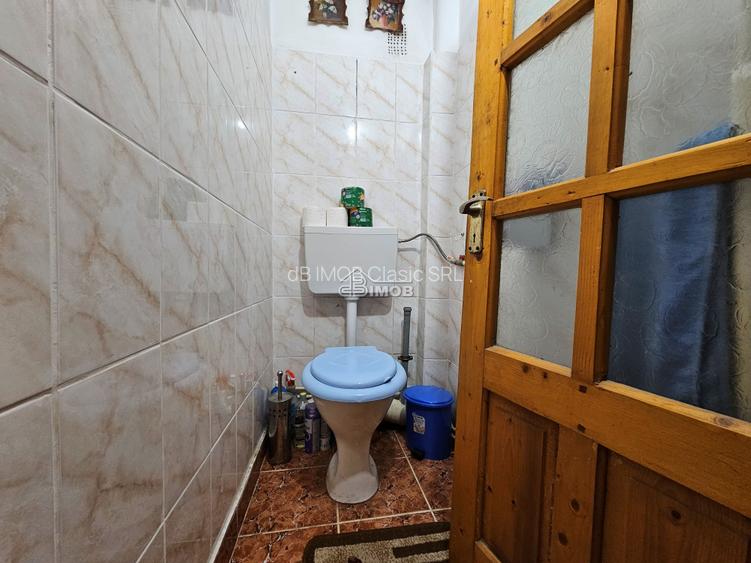 Pozitionat langa institutii de invatamant, micro 5 - 13