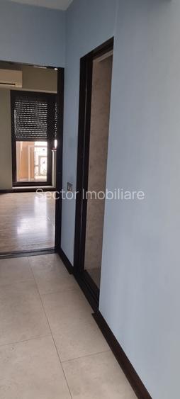 Piata Victoriei Bulevardul Iancu de Hunedoara - 13