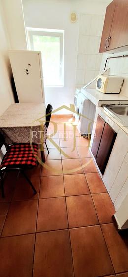 Oferim spre inchiriere apartament 1 camera, decomandat, Complex Studentesc - 12