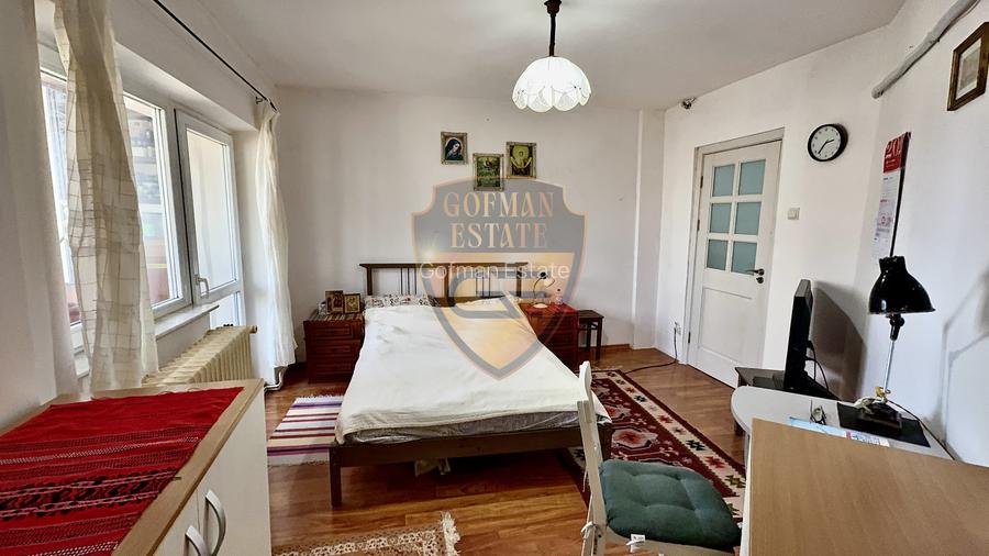 3 Camere Decomandat + uscător + boxă Capitol 3 balcoane centrala gaz 2 bai  A/C - 24