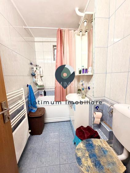Apartament cu 3 camere, decomandat, etaj 3 in Gheorgheni,Hotel Royal ! - 8