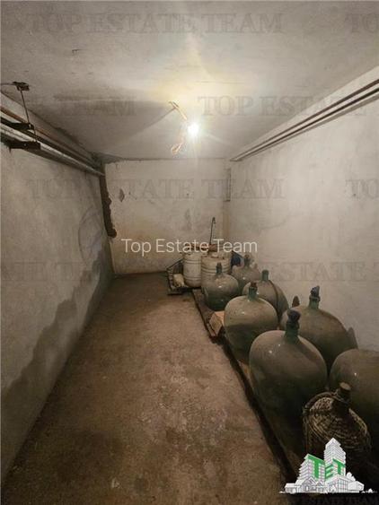 Vila spatioasa 525metri totali de inchiriat in centru Bolintin-Deal - 20