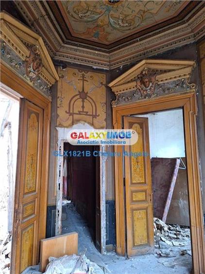 Unirii,Justitiei,vila D+P, impunatoare,supafata 236 mp teren 274 mp - 2