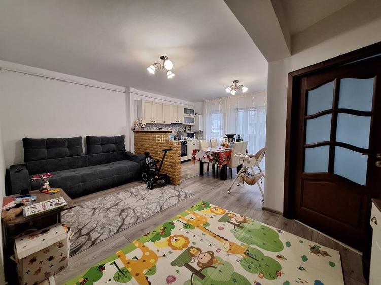 Apartament cu 2 camere, 54 mp, balcon, zona Terra - 3