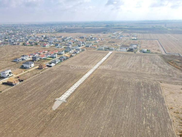 Loturi Intravilan In Rate Berceni | utilitati:curent,drum | #UG15 - 8