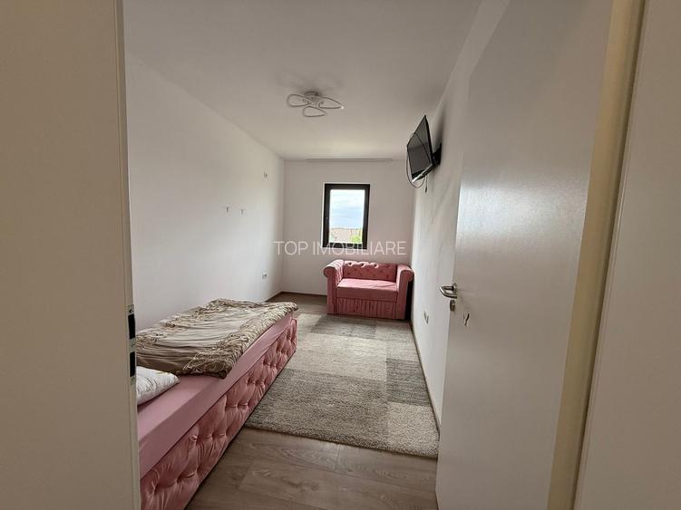 PROPRIETAR - COMISION 0 % Apartament cu 3 camere complet mobilat - 12