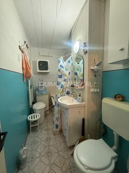 Apartament două camere - zona Longinescu - etaj 2/3 - 4