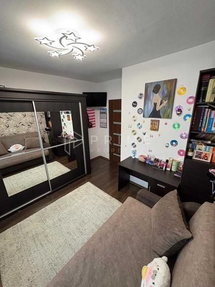 Apartament cu 3 camere, decomandat – Zona Fortuna