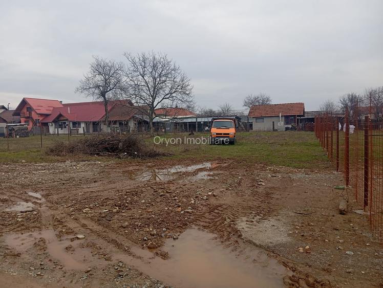 Teren intravilan,  Strada Petrești, Târgu Jiu - 2