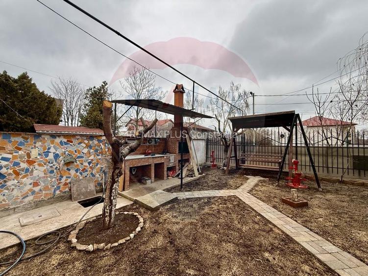 Vila P + 1 de vanzare in Eforie Nord teren proprietate 300 mp - 14