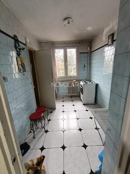 Apartament 3 camere 1 Decembrie 1918 - necesita renovare - 4