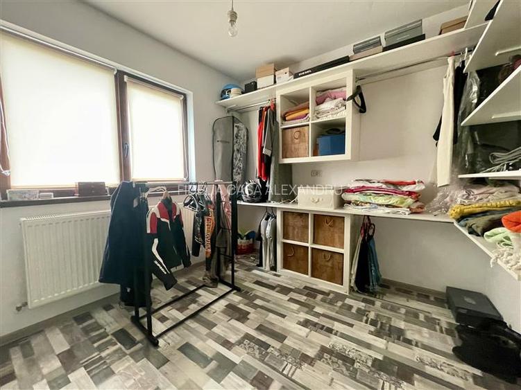 Vila cu 5 camere si 2 bai, de vanzare in Horpaz - 25