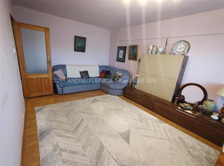 Apartament 4 camere zona Nicolina - 17