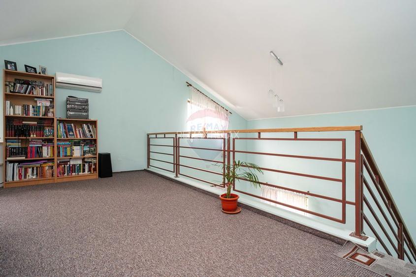 Casă/Vilă elegantă 5 Camere, Teren 900mp - Hlincea, Iași - 0% Comision - 18