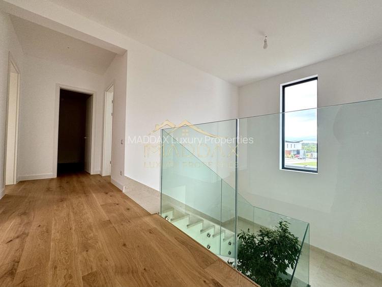 Vila Exclusivista in Mijlocul Naturii *959mp teren*/ 420mpc / Balotesti - 46