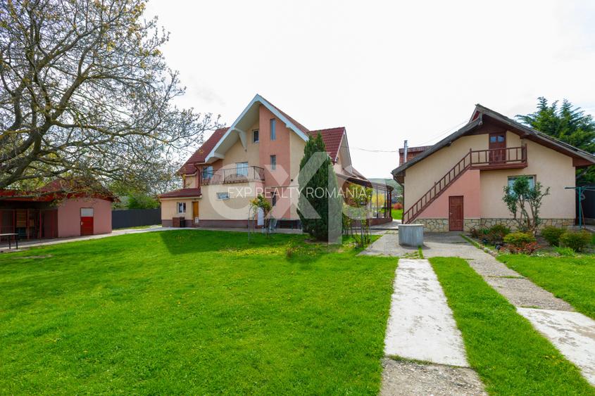 Casă/vilă de vânzare cu teren generos 3659 mp și 3 construcții, Sărată, Bacău - 7