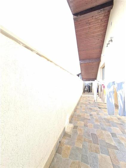 Apartament modern 3 camere balcon 2 locuri parcare zona Brana - 22