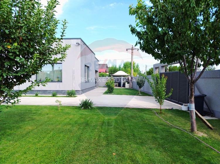 Casă de vânzare 300mp, Șendreni I Galati– liniște și rafinament - 5