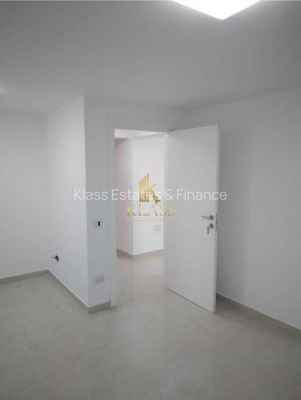 Spatiu comercial parter, stradal, 97 mp,  vitrina, centrala proprie, zona Unirii - 3