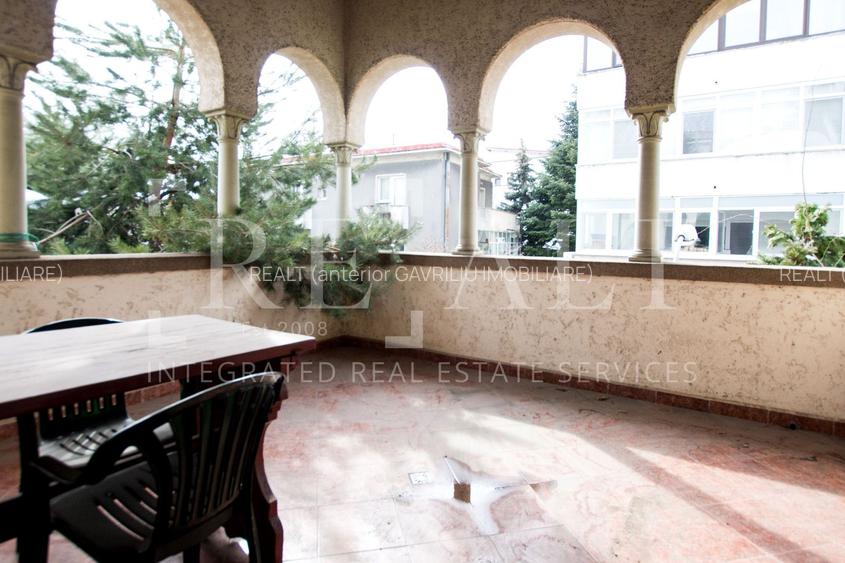 Inchiriere casa, vila 5 camere | Arhitectura deosebita, Curte | Stefan cel Mare - 3