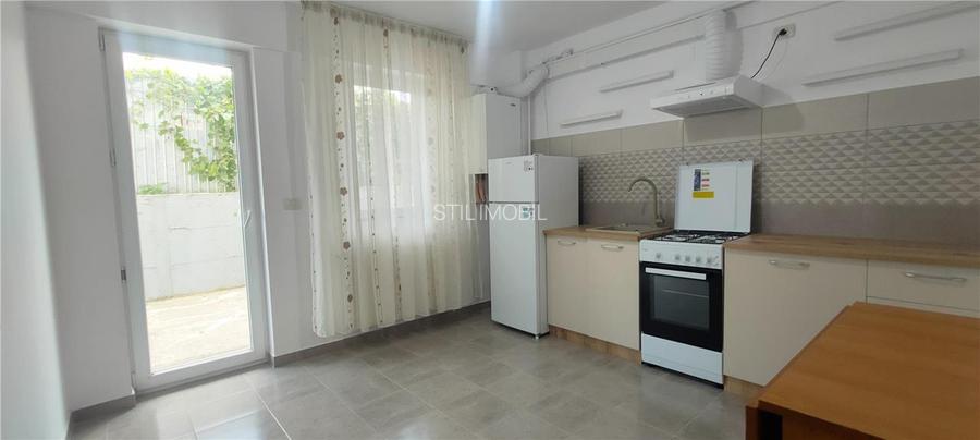 1 CAM BUCIUM LID NOU DECOMANDAT CU TERASA - 13