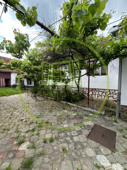 Casa individuala, 6 camere | 2109 mp teren |, localitatea Rusi, judetul Sibiu - 4