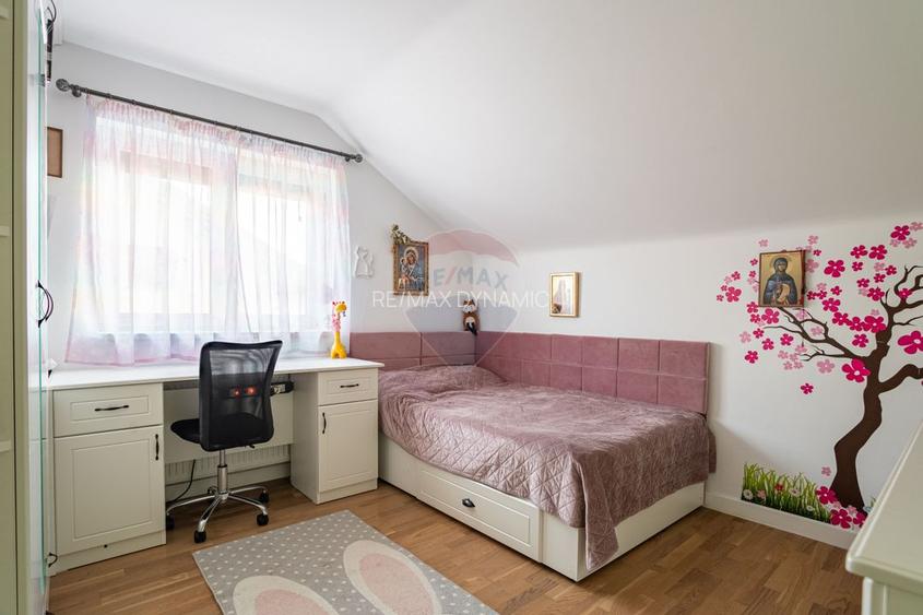 Casă / Vilă cu 4 camere de vânzare în cartierul Westfileld Arad - 28