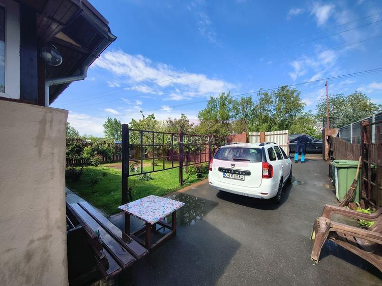 Casă gata de mutat la 20 de minute de București  -  satul Câmpurelu - 36