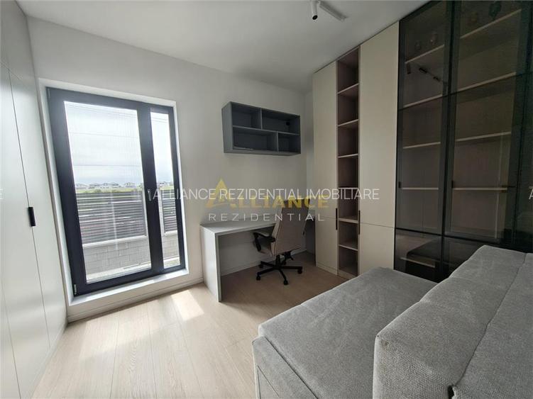 Casa Individuala - 4 camere - 2 bai - 370mp teren - 14