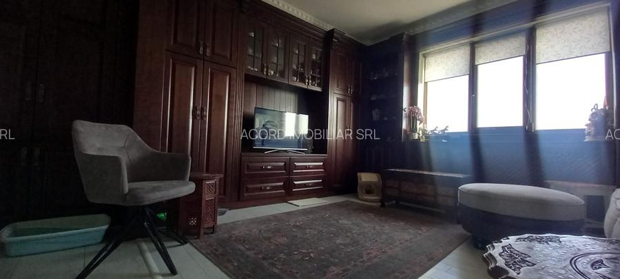 Faleza Nord, bloc 2015 vedere catre mare si lac - 12