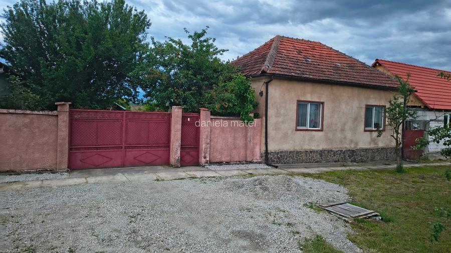 Vând casă în loc.Bocsig - 2
