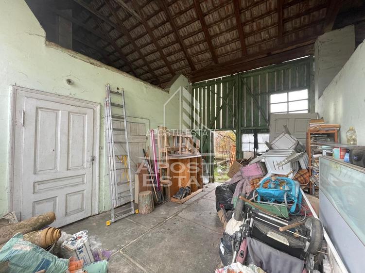 Casa 4 camere, anexe, teren generos zona Aradul Nou Cl. Timisorii - 13