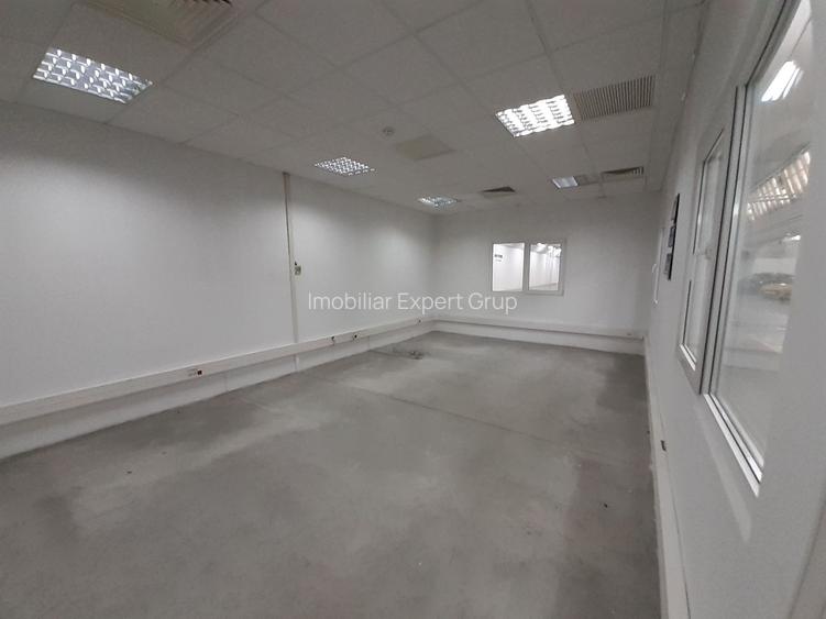 Zona metrou Republica - hala cu temperatura controlata - 15