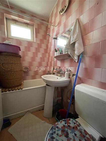 Apartament 3 camere de vanzare zona Spitalului- Tulcea - 6