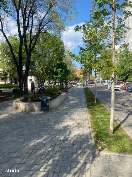 Închiriere Apartament 3 camere, prima închiriere, vedere Parcul Obor - 19
