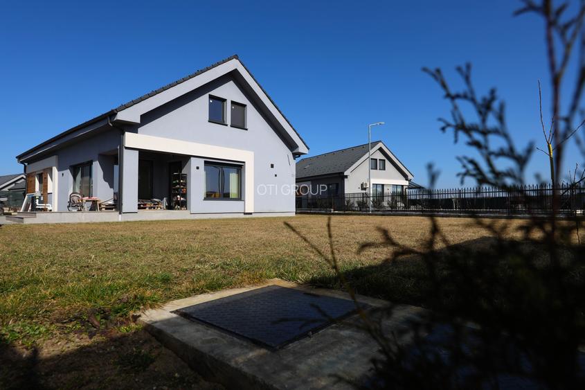 Casa individuala cu 620 mp teren la cheie, langa KM 17 - 11