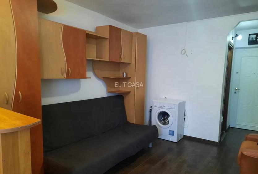 Garsonieră, zona Mircea Cel Bătrân - 3