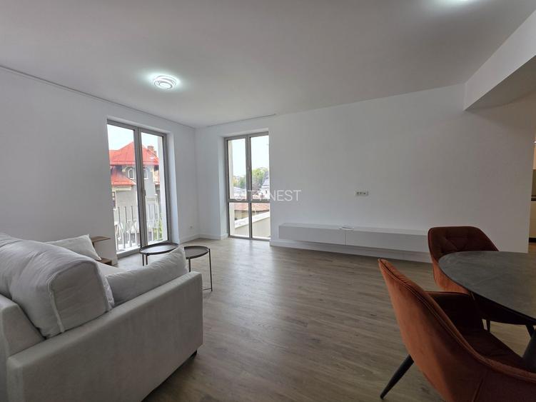 Apartament 3 camere de inchiriat nou în zona Armenească - Universitate - 32