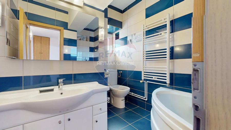 Apartament 3 camere - Centrul Civic, lângă Camera de Comerț - 12