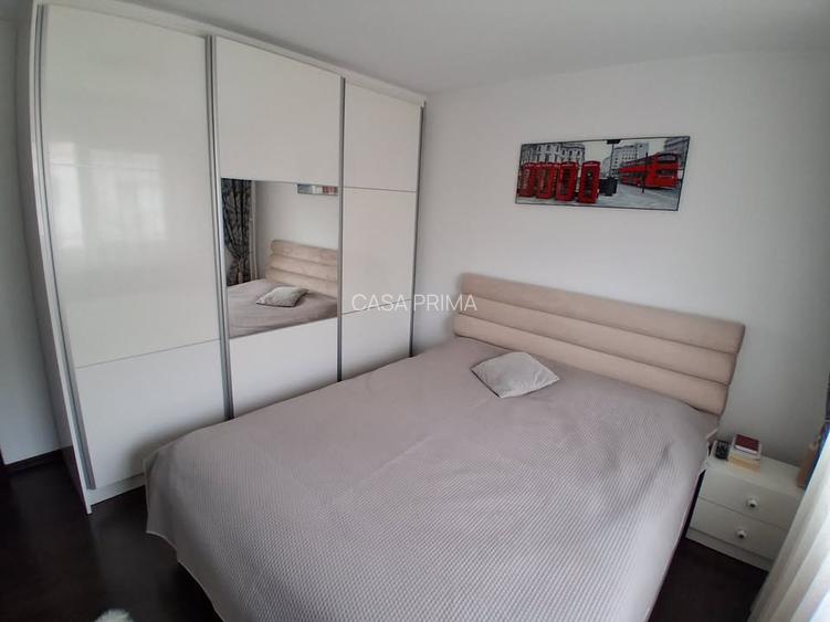 MOARA DE FOC-2 camere, et.3/4,doar va mutati, geam la baie, decomandat! - 9