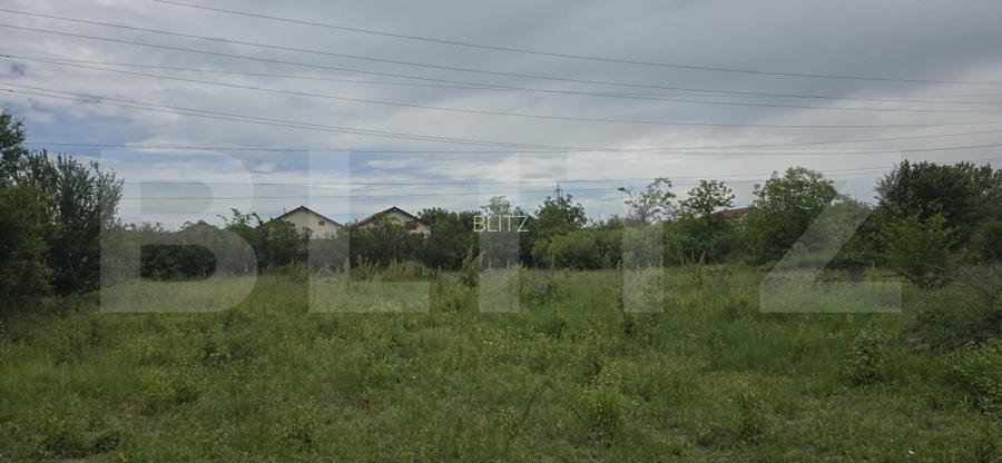 Teren intravilan 801 mp–Bariera Valcii, acces facil, utilitati disponibile - 3