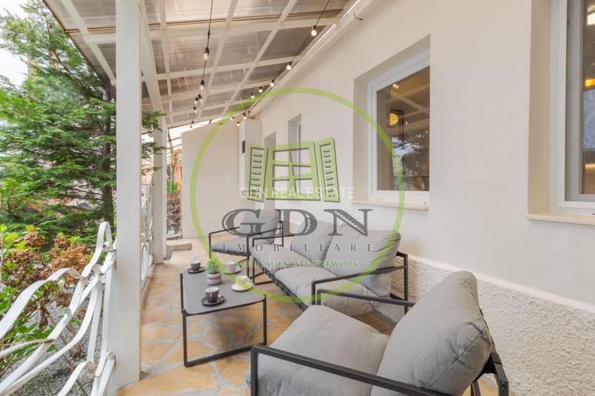 Casa ultra-centrala pe malul Crisului Repede in Oradea - 2